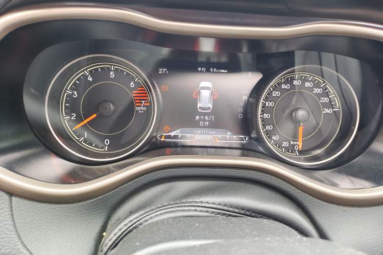 Used Jeep Cherokee 2016 2.0L Superior Edition