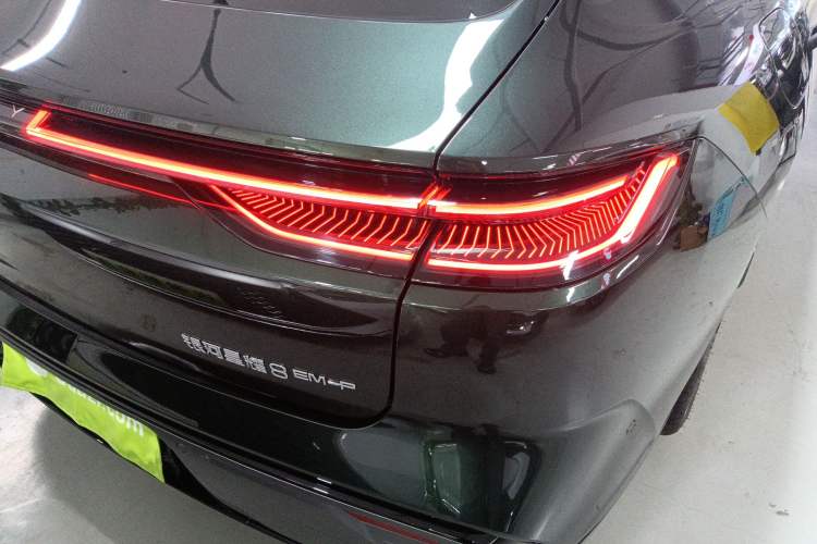 Used Geely Galaxy 8 2025 130km EM-P Starship Edition Right Rear Taillight