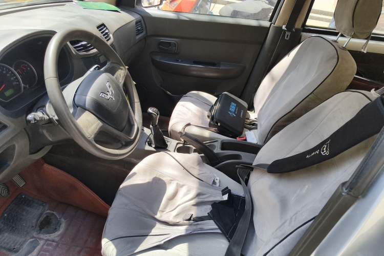 Used Wuling Hongguang 2015 1.2L S Base Model China V Standard
