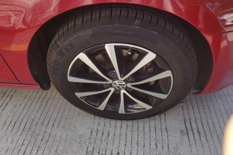 Used Volkswagen Golf 2012 1.4TSI Automatic Luxury Edition
