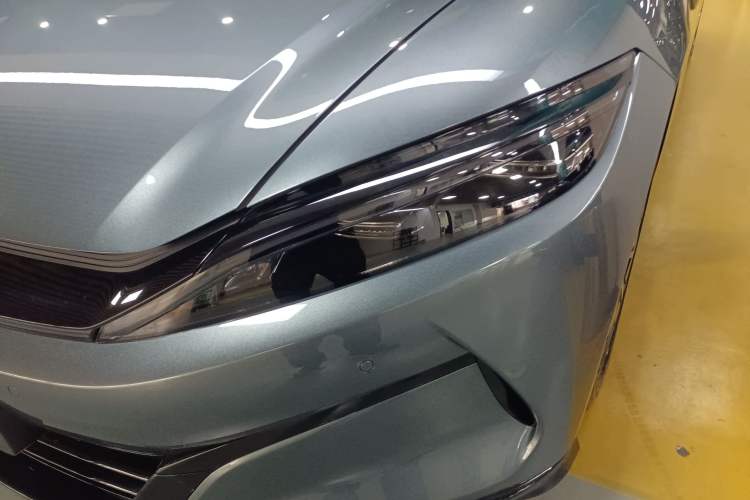 Used BYD Han L 2025 EV 701 km LiDAR Flagship Edition Left Front Headlight