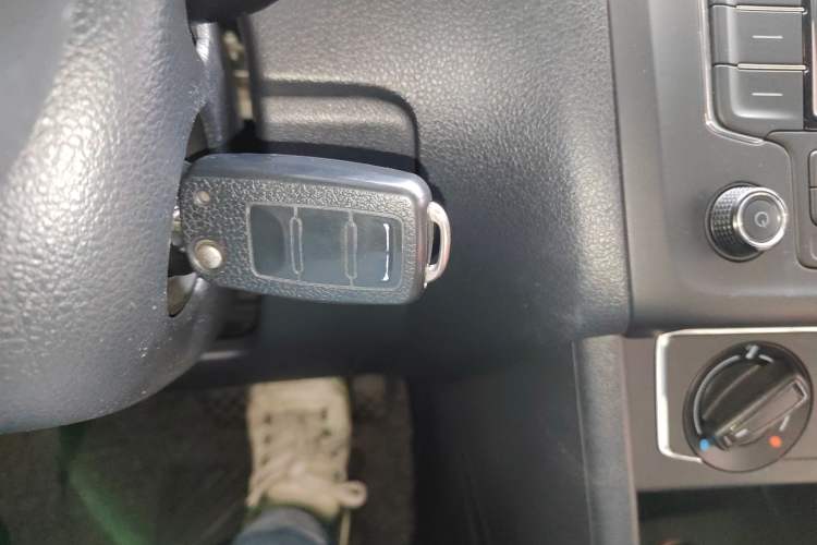 Used Volkswagen Polo 2014 1.6L Automatic Comfort Edition Vehicle Key