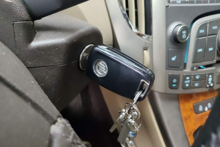 Used Buick LaCrosse 2012 2.4L SIDI Elegant Edition
