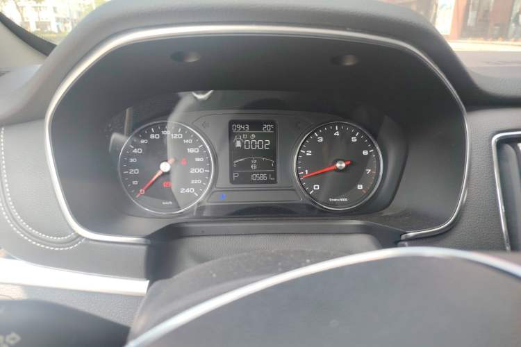 Used Roewe RX5 2019 20T Two-Wheel Drive Automatic Ali Smart Connectivity Platinum Edition