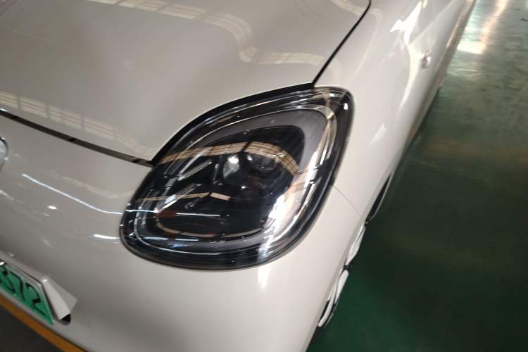 Used Wuling Hongguang MINIEV 2025 Four-Door Version Advanced Edition Left Front Headlight