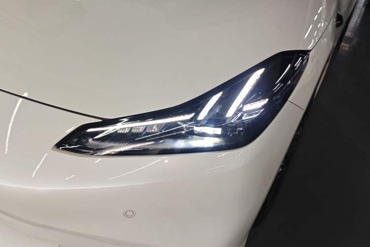 Used Hyptec GT 2024 Global Model 710 Ultra-High-Voltage LiDAR Edition
