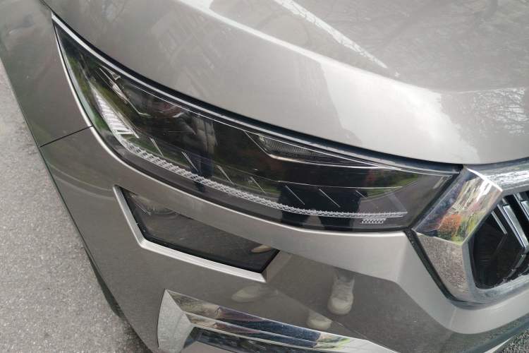 Used Skoda Kodiaq 2022 TSI330 7-Seater Two-Wheel-Drive Luxury Edition