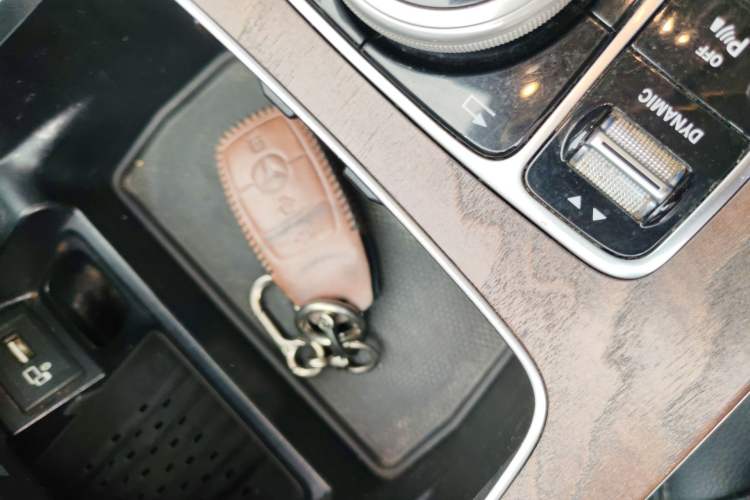 Used Mercedes-Benz E-Class 2018 E 300 L Luxury Model