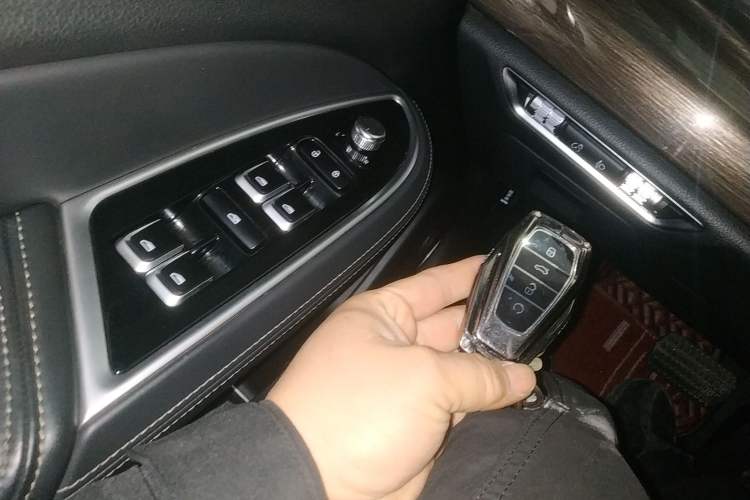 Used Geely Auto Emgrand GT 2020 Revised 1.8T Navigation Edition