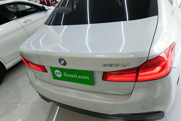 Used BMW 5 Series 2018 530Li Leading Model M Sport Package
