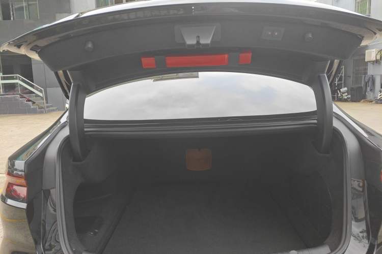 Used BYD Han 2022 DM-i 242km Flagship Model Trunk