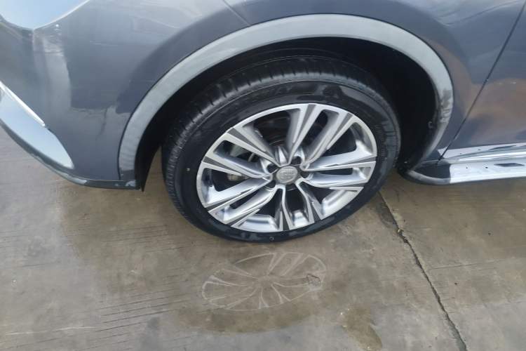 Used BYD Tang 2019 2.0T Automatic SmartConnect Luxury 7-Seater China VI Standard
