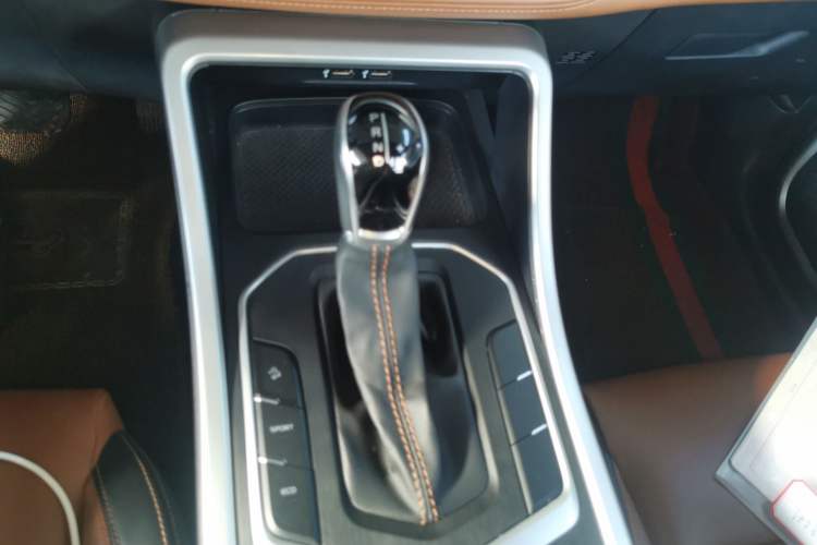 Used Geely Auto Vision X6 2020 1.4T CVT Luxury Edition