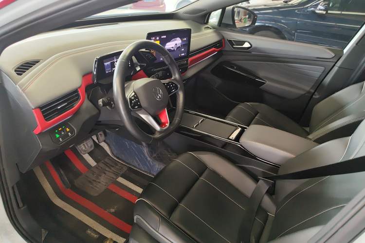 Used Volkswagen ID.4 X 2023 Pure Smart Edition Driver Seat