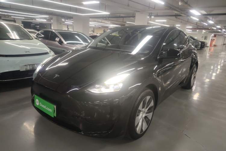 Used Tesla Model Y 2022 Rear-Wheel-Drive Version