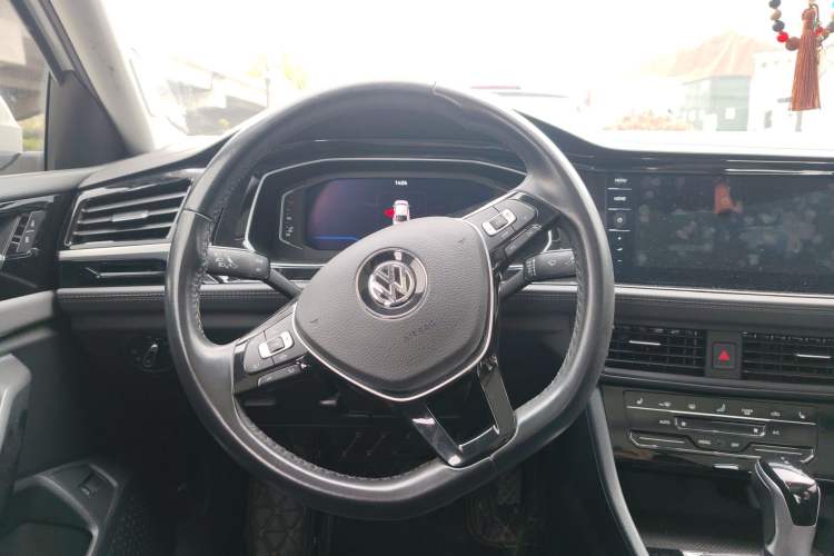Used Volkswagen Sagitar 2021 280TSI DSG Excellence Edition Steering Wheel
