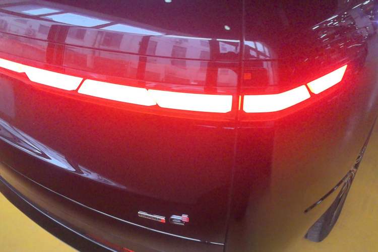 Used Denza N9 2025 Prestige Version
