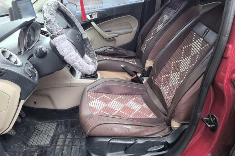 Used Ford Fiesta 2009 Sedan 1.5L Manual Fashion Edition Left Front Seat