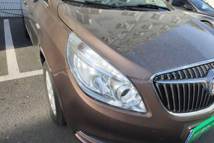 Used Buick GL8 2018 28T Luxury Model China VI Standard