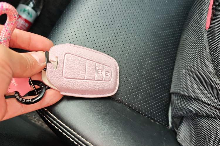 Used Toyota IZOA 2022 Dual-Motor 2.0L Yi Xing Edition
