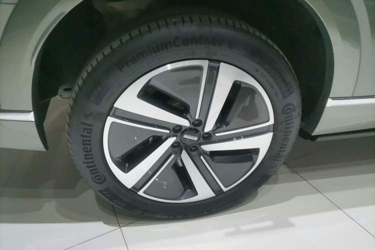 Used Wey Lanshan 2025 Four-Wheel Drive Max