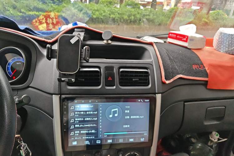 Used CHANGAN KAICHENG Ruixing M70 2019 1.5L Comfort Version 6-Seater China VI Standard Flat Roof Liftback Doors – DAM15KL Audio And AC Panel