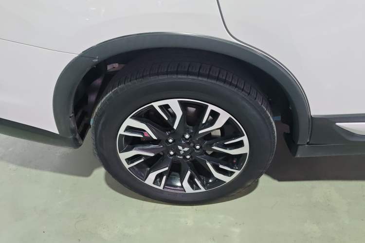 Used Mitsubishi Outlander 2019 2.0L Two-Wheel Drive Comfort Edition 5 Seats China VI Standard
