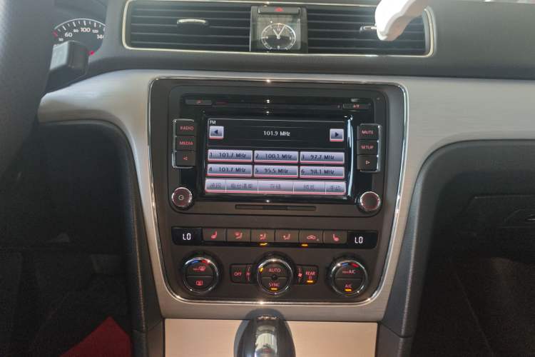 Used Volkswagen Passat 2014 1.8TSI DSG Prestige Edition