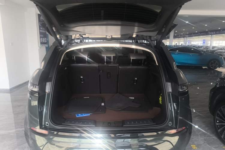 Used Land Rover Range Evoque 2023 Aurora L 200PS Elite Edition