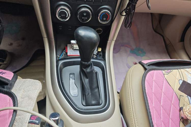 Used Haima S7 2013 2.0L Automatic ZhiShang Version
