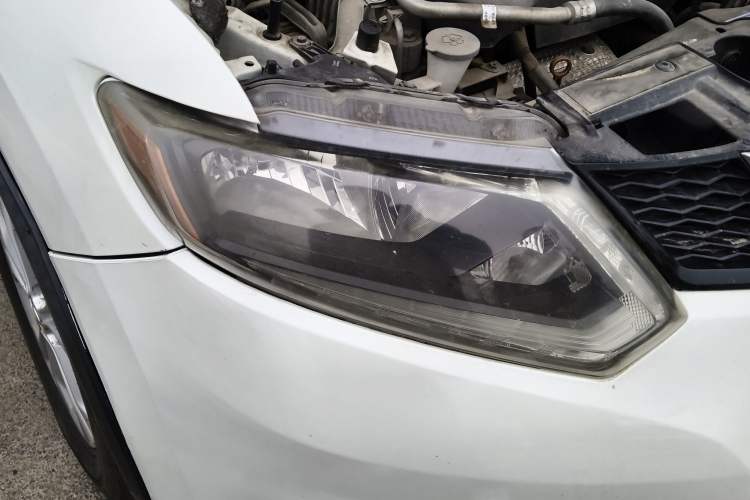 Used Nissan X-Trail 2014 2.5L CVT Leading Edition 4WD