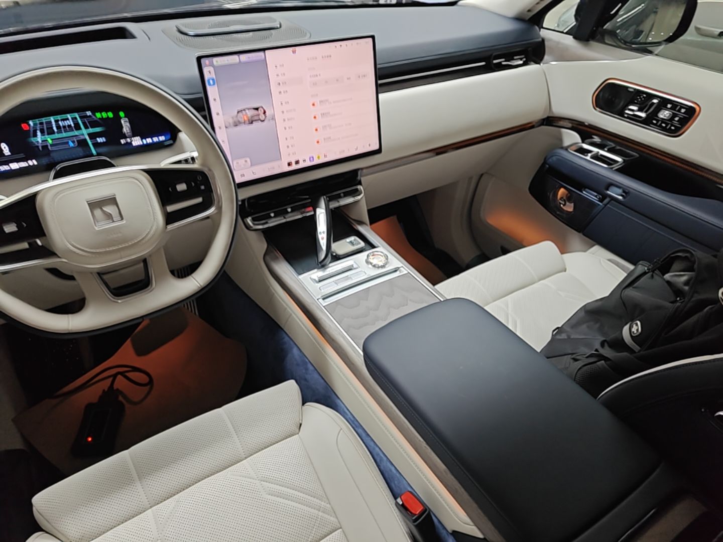 Zeekr 9X 2025 Ultra Edition 70kWh — снимка 16