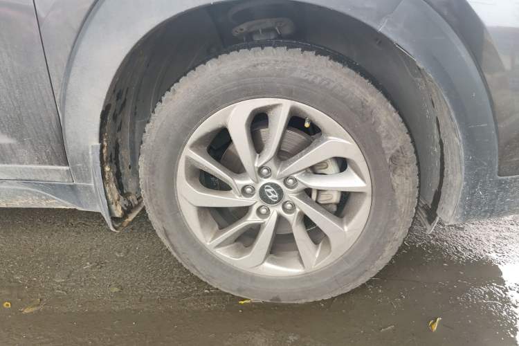 Used Hyundai Tucson 2015 1.6T Dual-Clutch Two-Wheel-Drive Leading Model