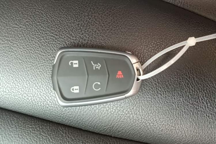 Used Cadillac XT5 2021 28T Luxury Model
