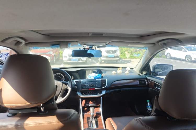 Used Honda Accord 2015 2.0L LX Comfort Edition