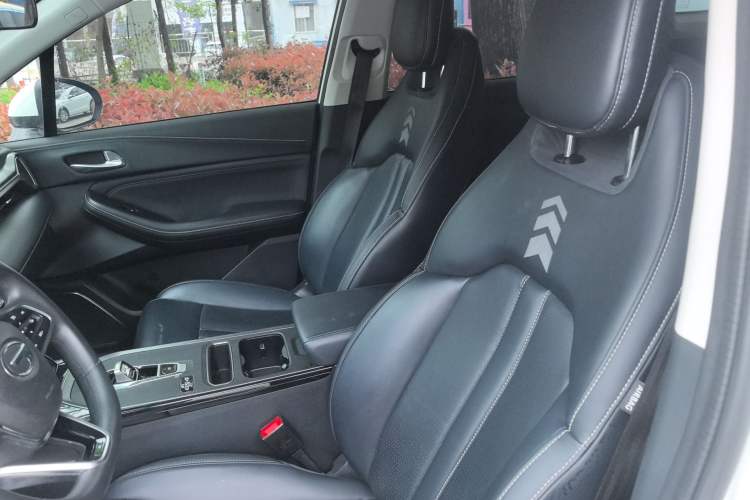 Used GAC Trumpchi GS4 2023 270T Automatic Smart Drive Navigation Edition Left Front Seat