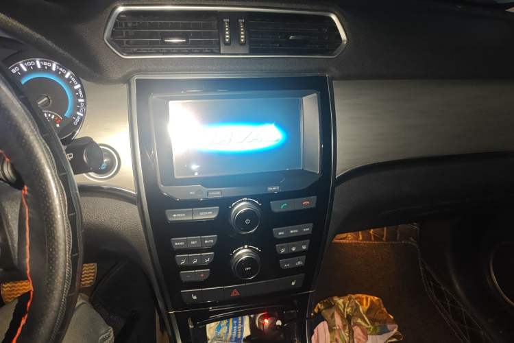 Used Haval H2 2014 1.5T Manual Two-Wheel Drive Elite Edition