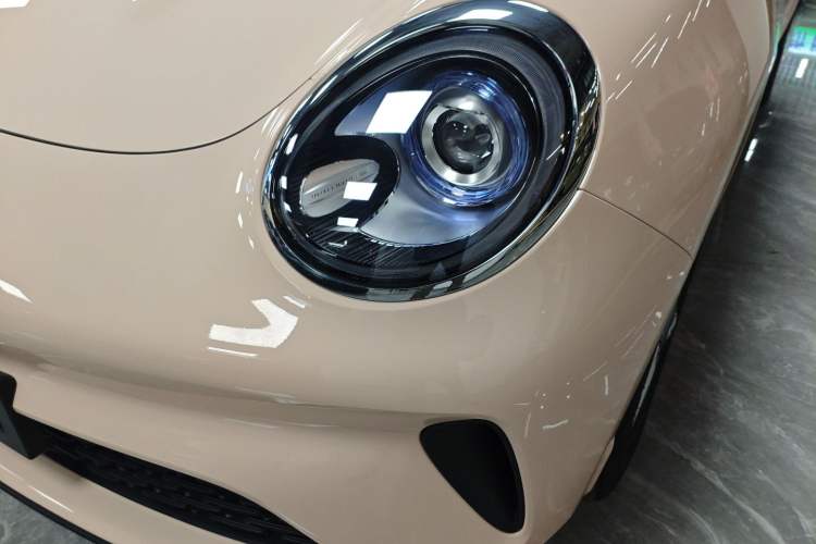 Used ORA Good Cat 2025 Model, 430 km Luxury Version
