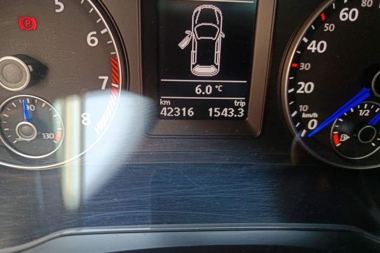 Used Volkswagen Scirocco 2011 R 2.0TSI Odometer Close Up