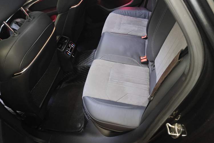 Used Audi A6L 2021 45 TFSI Prestige Dynamic Edition Left Rear Seat