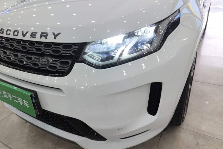 Used Land Rover Discovery Sport 2020 249 PS R-Dynamic Performance Edition Left Front Headlight