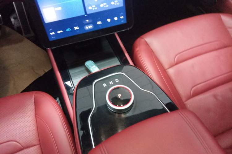 Used SERES SF5 2021 Four-Wheel Drive Freedom Expedition Edition