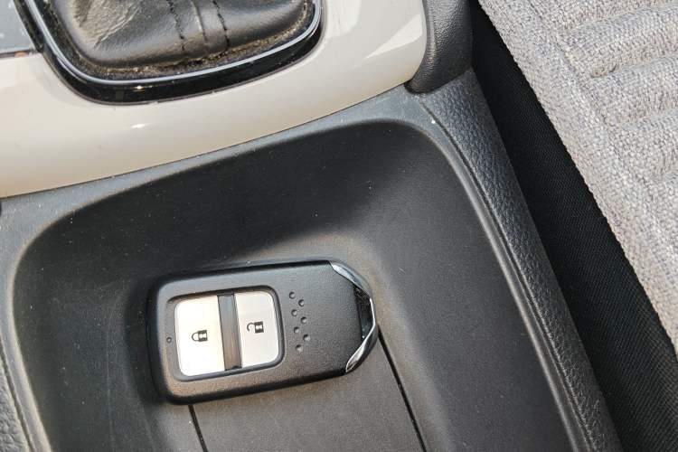 Used Honda Fit 2021 1.5L CVT Trendy Version Vehicle Key