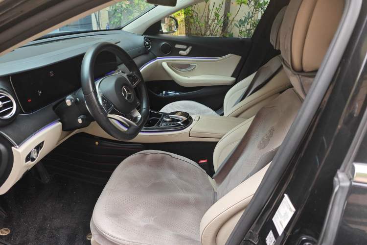 Used Mercedes-Benz E-Class 2017 E 200 L Sport 4MATIC
