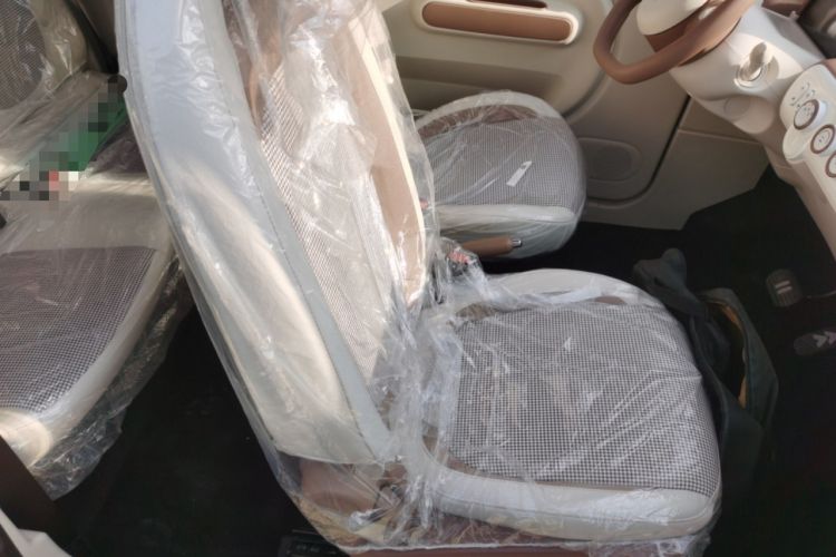 Used Bestune Pony 2026 222km Colorful Horse