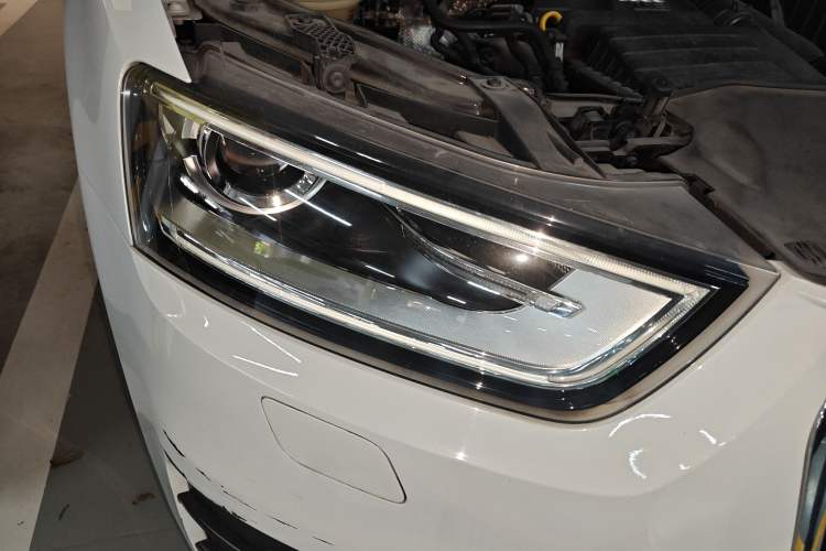 Used Audi Q3 2015 30 TFSI Comfort Model
