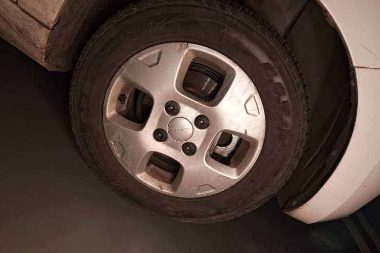 Used Roewe Clever 2021 302 km New Four-Seater Super-Efficient Version