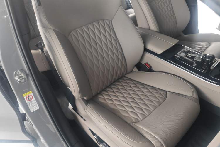 Used BYD Han 2025 EV 605KM Prestige Model