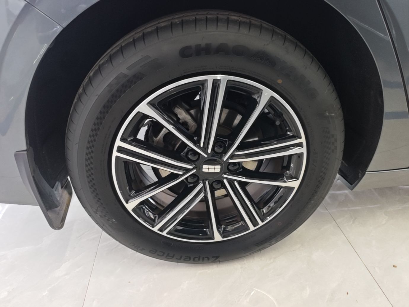 Geely Galaxy A7 2025 Model EM-i 70km Exploration Edition — снимка 11