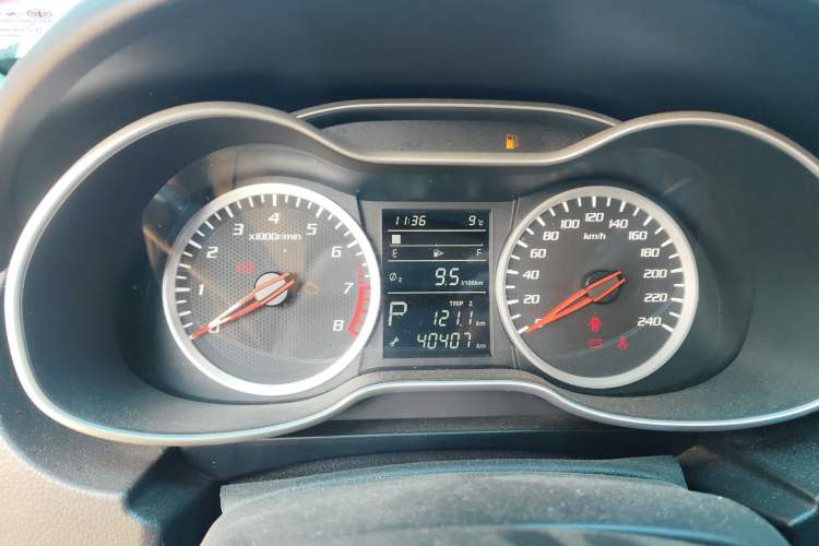 Used Bestune X40 2019 1.6L Automatic Luxury Version China V Emission Standard
